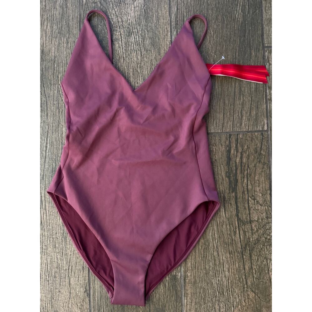 NWT LEFT ON FRIDAY Sunday One-Piece Swimsuit Size Large - Picture 5 of 11